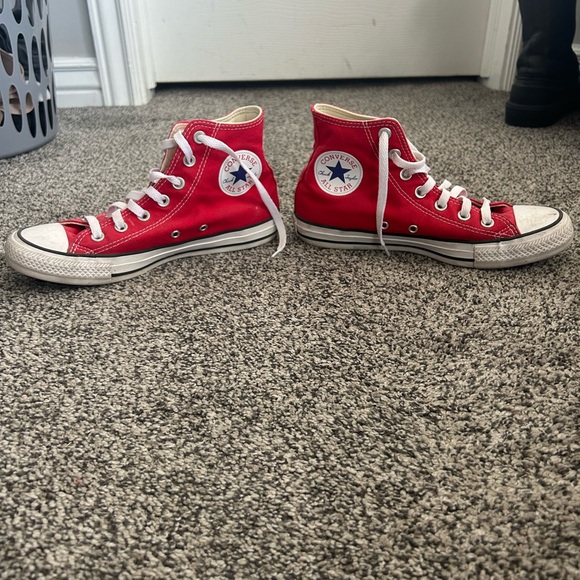 All-Star Red Converse - Picture 4 of 6